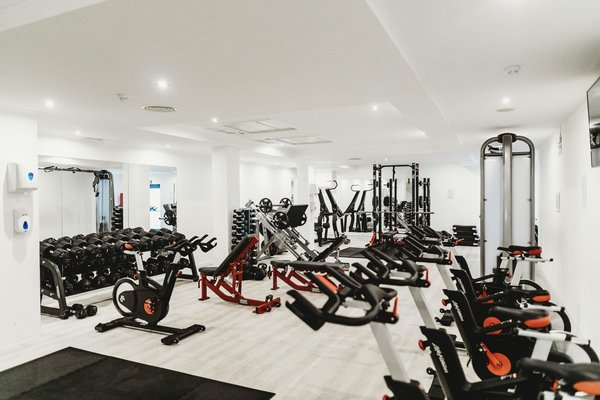 How to Develop a Home Fitness Routine Supported by a Well-Equipped and Inspirational Space?